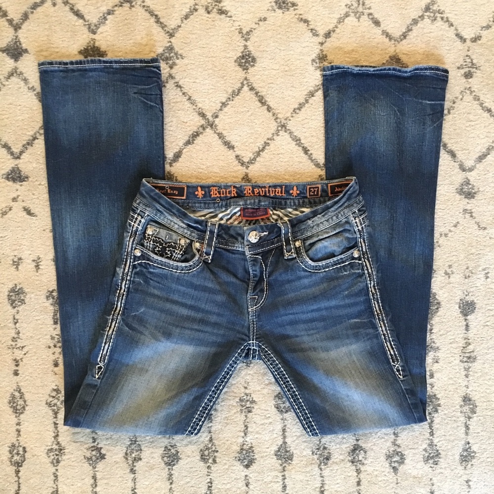 Gently worn (twice) Rock Revivals (27) 👖💎